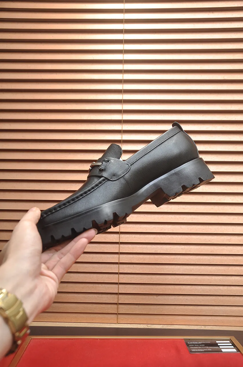 Men's shoes 💰500💶[Ferragamo/Ferragamo] The latest model in the counter. Original imported high-quality cowhide with open edges + imported 🐂 water-dyed cowhide lining + original luxury metal buckle + original combined outsole. Comparison without pressure 38--45 (45 is custom-made and cannot be returned or exchanged)